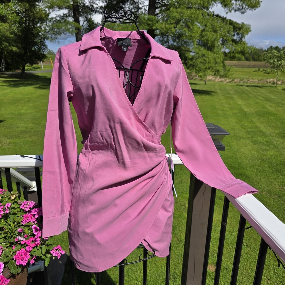Lumiere deep blush pink mini Faux Wrap Dress size small, NWT